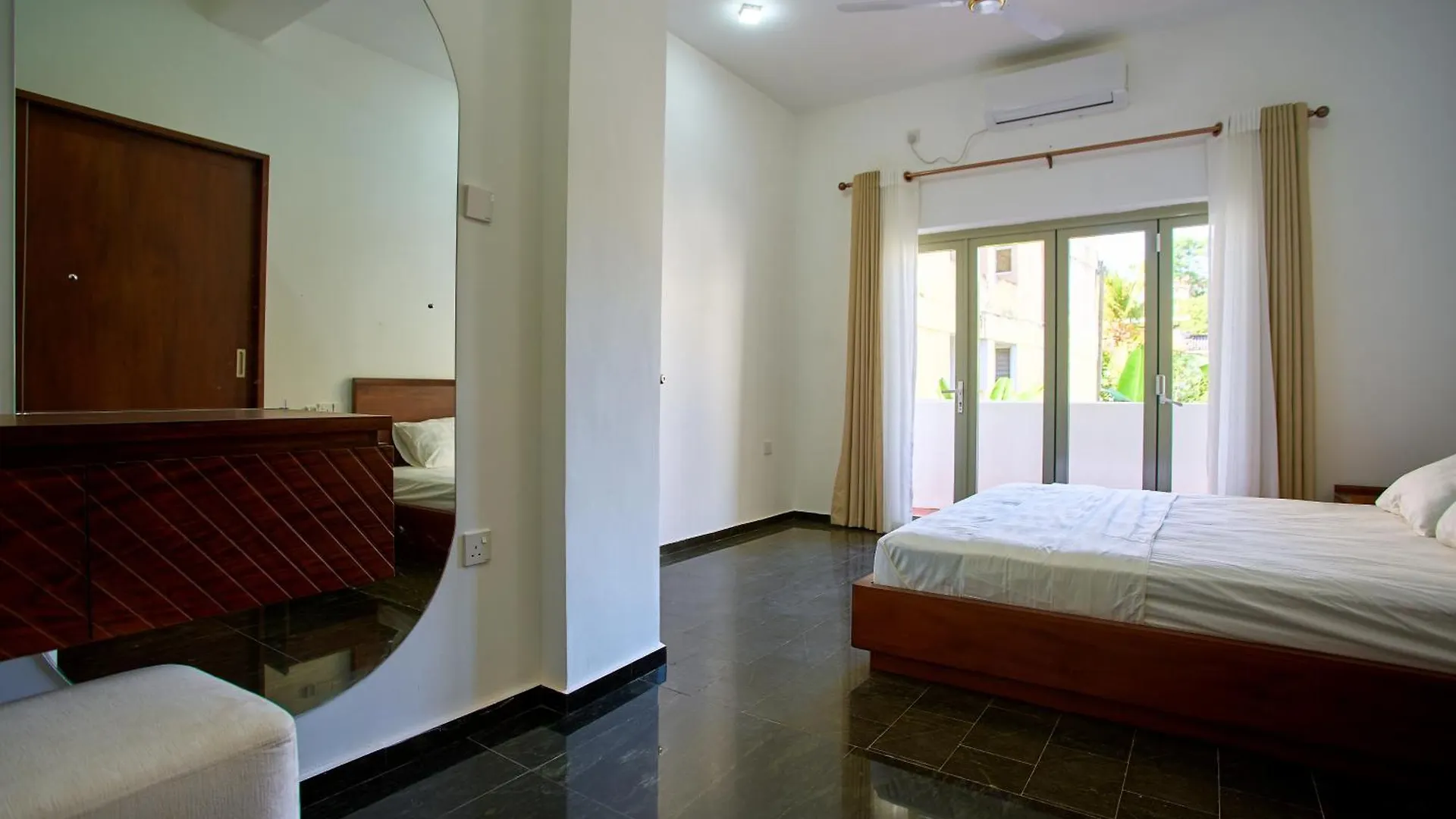 Holiday home The Retreat Minimum 3 Nights Villa Dehiwala-Mount Lavinia Sri Lanka